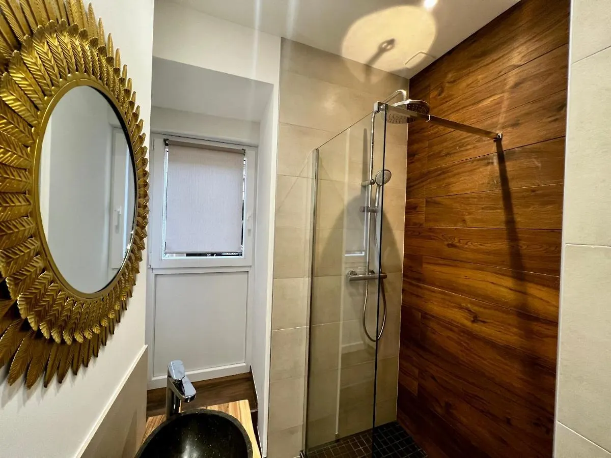 Appartement Cosy Centre Ville Roanne 0*,  Frankrike